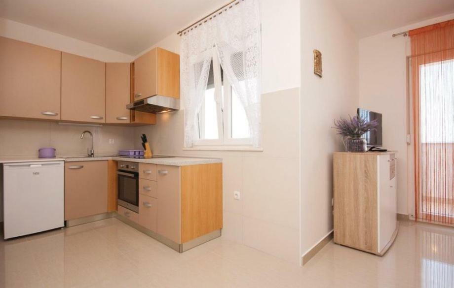 Apartmani Korenika 브로다리카 외부 사진